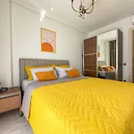 Lejlighed Qoople Legend B - Premium Steps From The Sea Alanya
