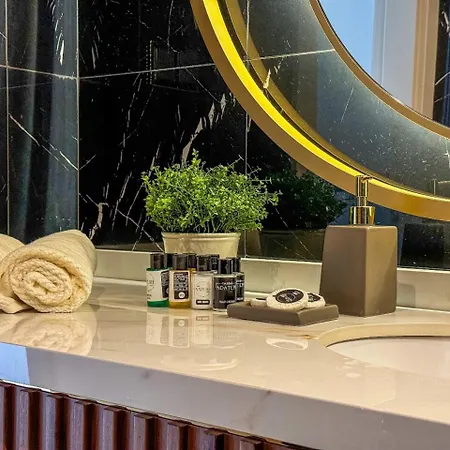 Apartmán Qoople Legend B - Premium Steps From The Sea *