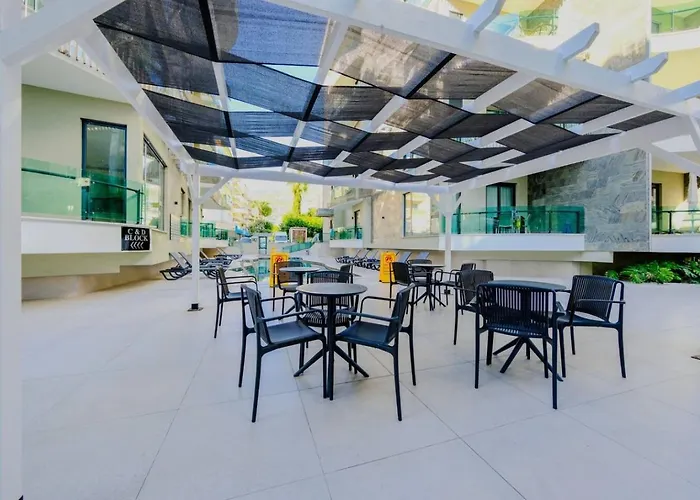 Qoople Legend B - Premium Steps From The Sea Apartment Alanya