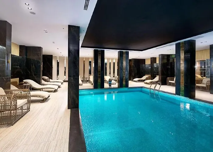 Apartman Qoople Legend B - Premium Steps From The Sea *