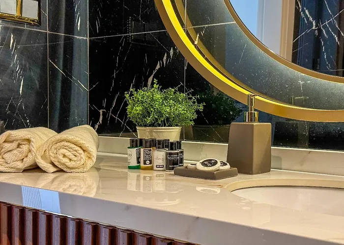 Apartment Qoople Legend B - Premium Steps From The Sea *