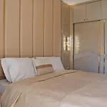 شقة Qoople Legend B - Premium Steps From The Sea ألانيا