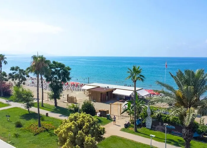 Διαμέρισμα Qoople Legend B - Premium Steps From The Sea *